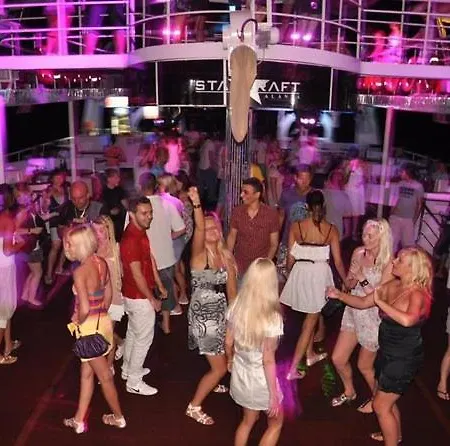 A Dream House With A Dream View In Royal Park