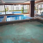 A Dreamy Luxury One-bedroom With Special Views Of The Forest, Sea And Sunset Διαμέρισμα *