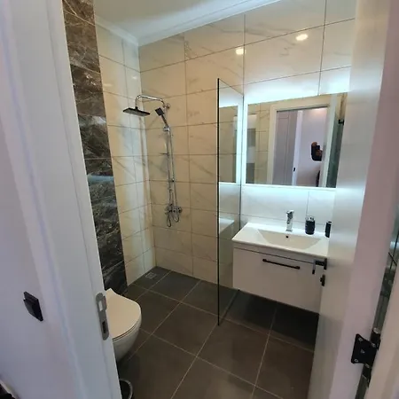 A Dreamy Luxury One-bedroom With Special Views Of The Forest, Sea And Sunset Apartman Alanya