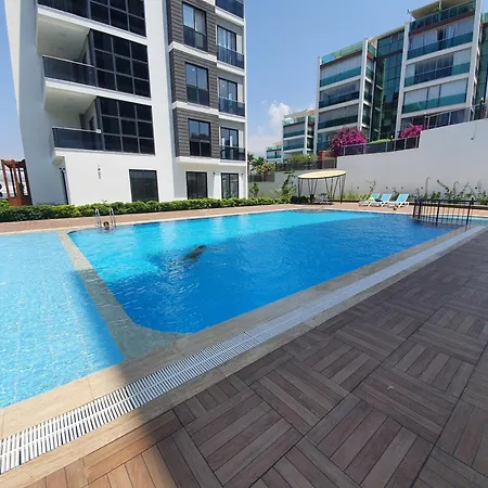 A Dream House With A Dream View In Royal Park Apartament