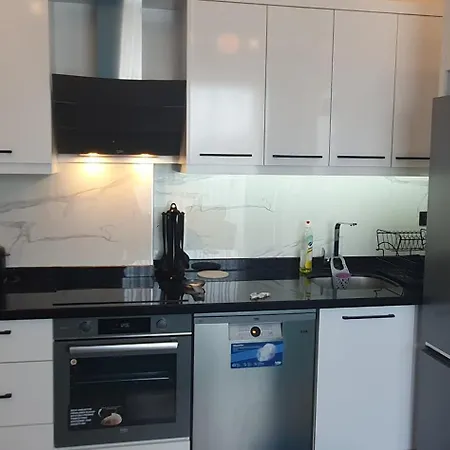 Apartment A Dreamy Luxury One-bedroom With Special Views Of The Forest, Sea And Sunset